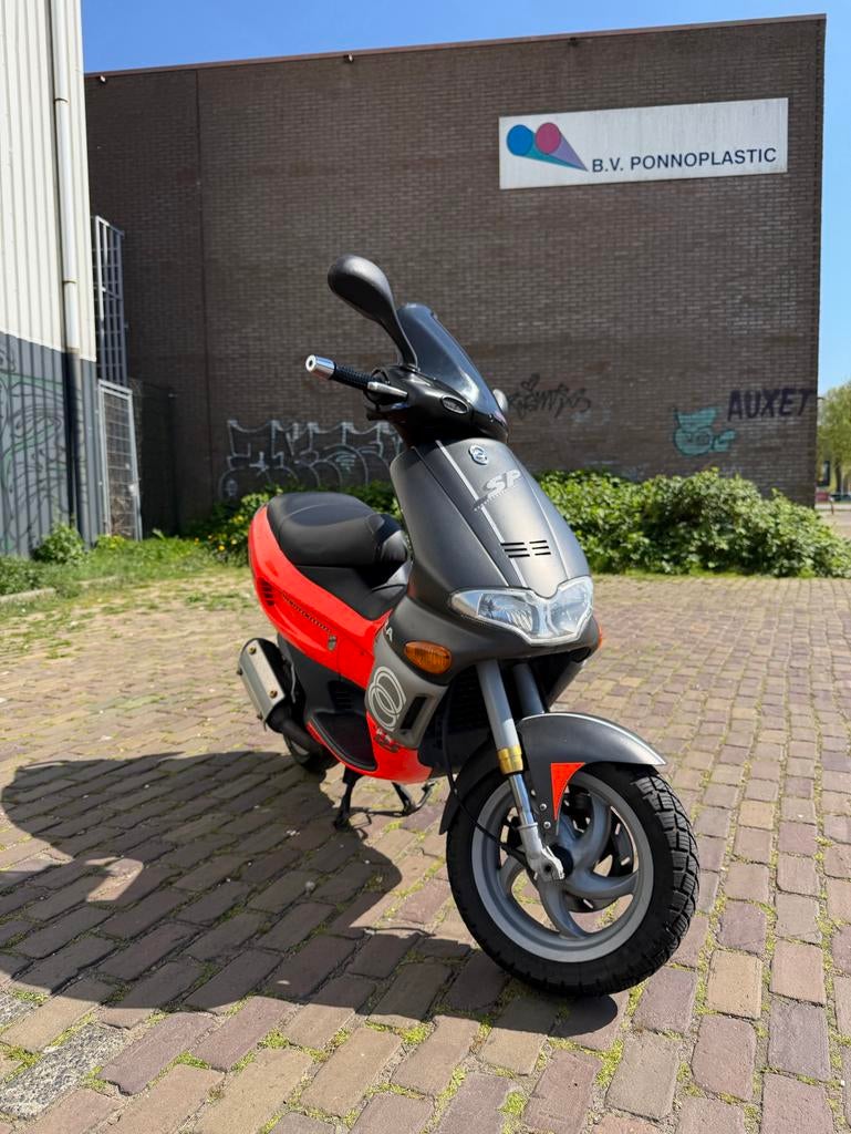 Gilera Runner 1999 A2 Dubbeldisk Fluo Rosso, Fietsen en Brommers, Ophalen, Gebruikt, 180 cc