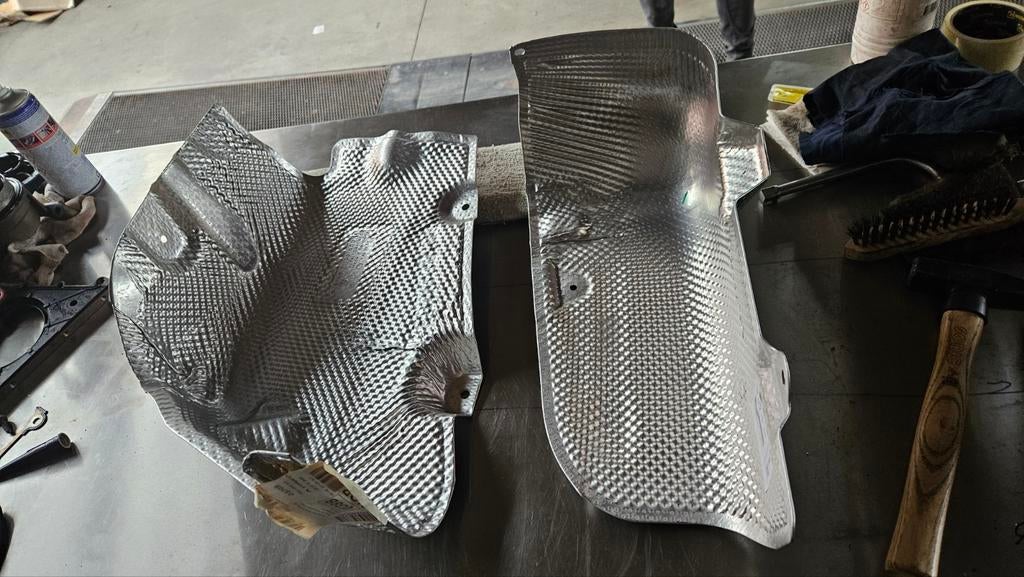 Hitteschild BMW 5 serie F10 535d linkerkant, Ophalen of Verzenden, Nieuw, BMW