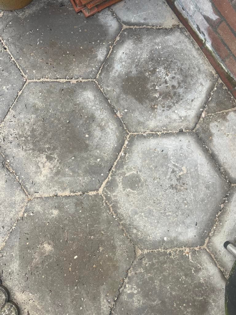 Tuin tegels (grind/beton) - gratis ophalen!, Ophalen, Zo goed als nieuw, Beton, Terrastegels