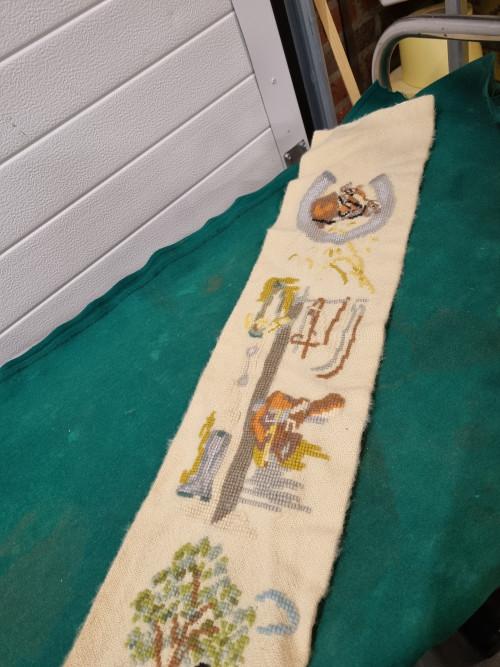 schellekoord geborduurd met paarden tafereel, Ophalen of Verzenden, 'T Olde Gre-j, Info@toldegrej.nl, Endepoelstraat 20f Didam