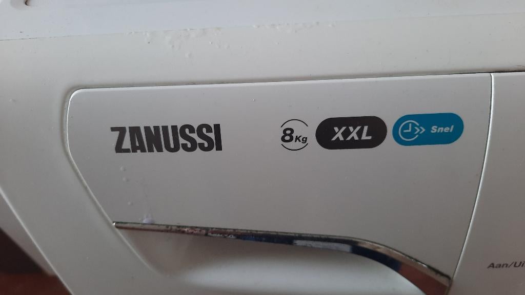 Gratis wasmachine zanussi xxl, Witgoed en Apparatuur, Wasmachines, Ophalen, Gebruikt, Voorlader, 85 tot 90 cm
