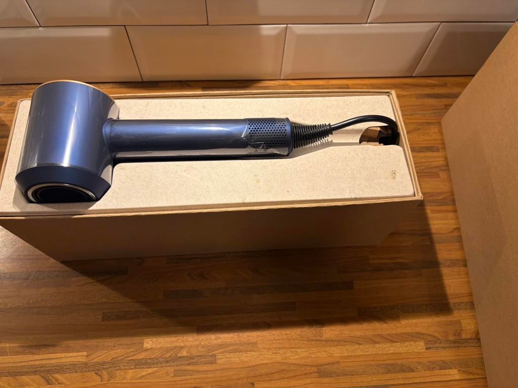 Dyson Supersonic HD07/HD08 – 100% werkend, Ophalen of Verzenden, Zo goed als nieuw, Föhn of Haardroger