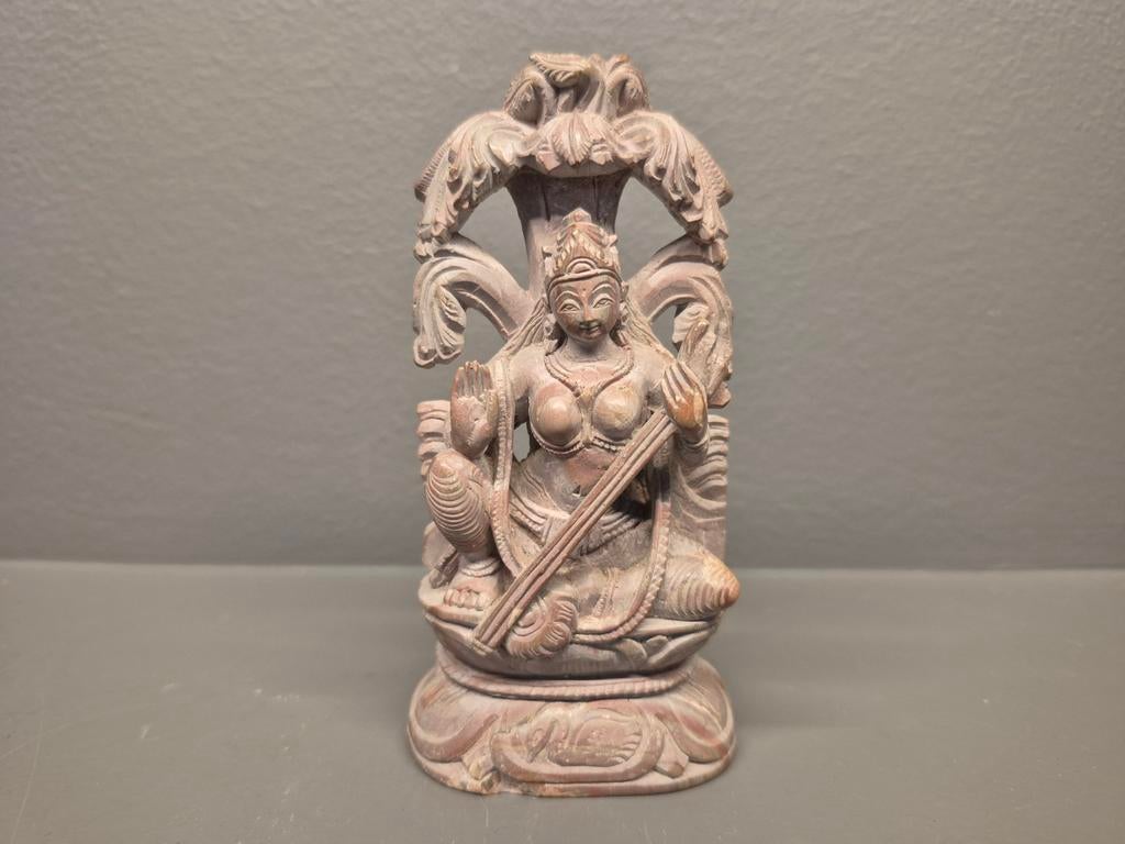 Zeer verfijnd stenen beeldje saraswati, Ophalen of Verzenden