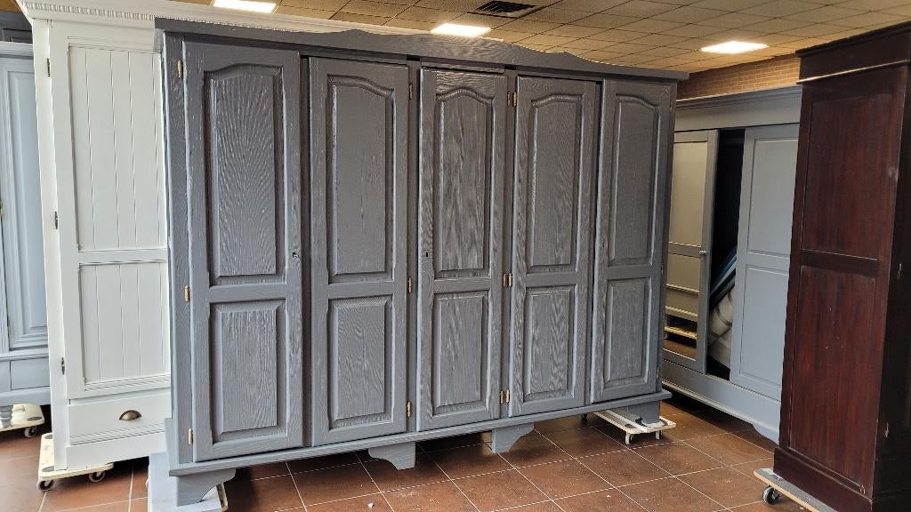 Linnenkasten, slaapkamerkast, brocante kasten, kledingkasten, Huis en Inrichting, Kasten | Overige, Ophalen of Verzenden, Zo goed als nieuw