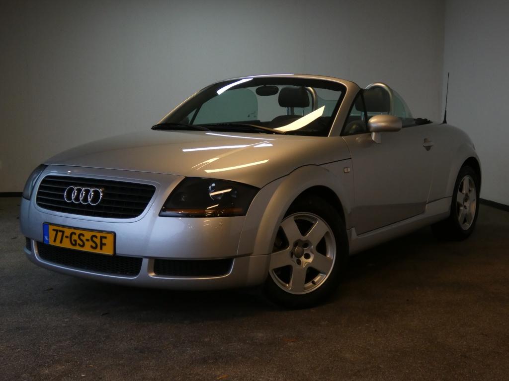 Audi TT Roadster 1.8 5V Turbo Nwe APK (bj 2001), Auto's, Oldtimers, Cabriolet, Bedrijf, Handgeschakeld, 1781 cc