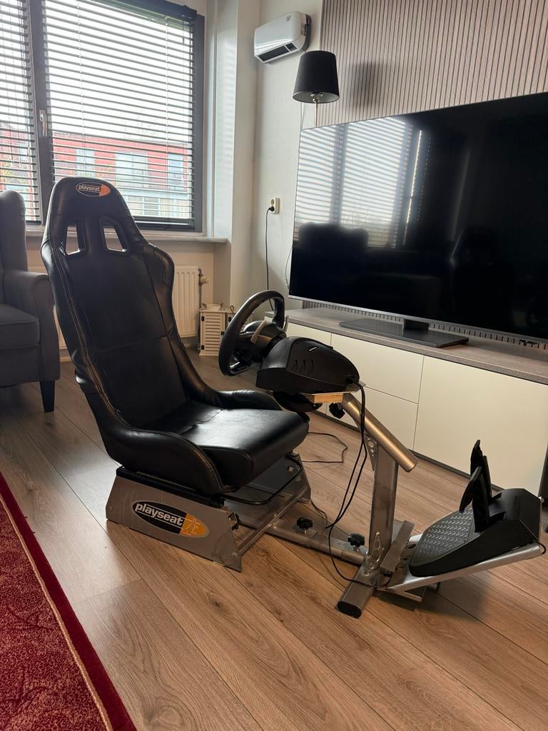 Playseat met Ferrari stuur en pedalen F1 spel, Ophalen of Verzenden, Zo goed als nieuw, Playseat of Racestoel