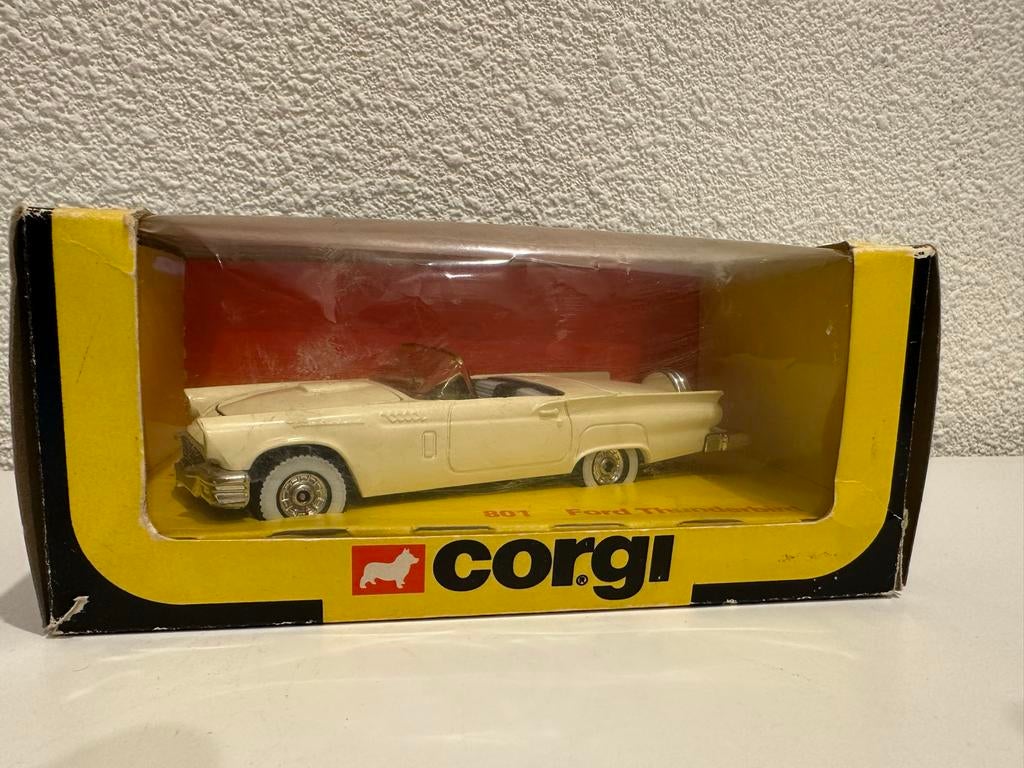 Corgi 801 - Ford Thunderbird cabrio in doos, Ophalen of Verzenden, Zo goed als nieuw, Auto