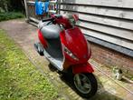 Rode Piaggio Zip scooter - opknapper/onderdelen, Fietsen en Brommers, Ophalen, Gebruikt, Benzine, Zip