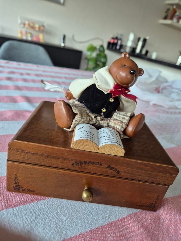 Speeldoos met bewegende beer, Ophalen of Verzenden