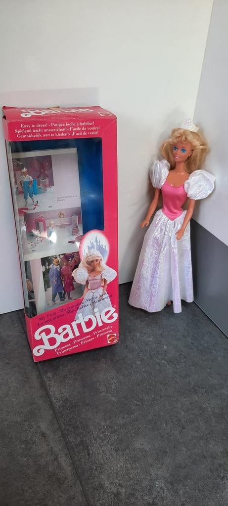 Zgan. Vintage Barbie met doos, Verzamelen, Poppen, Ophalen of Verzenden, Zo goed als nieuw, Pop
