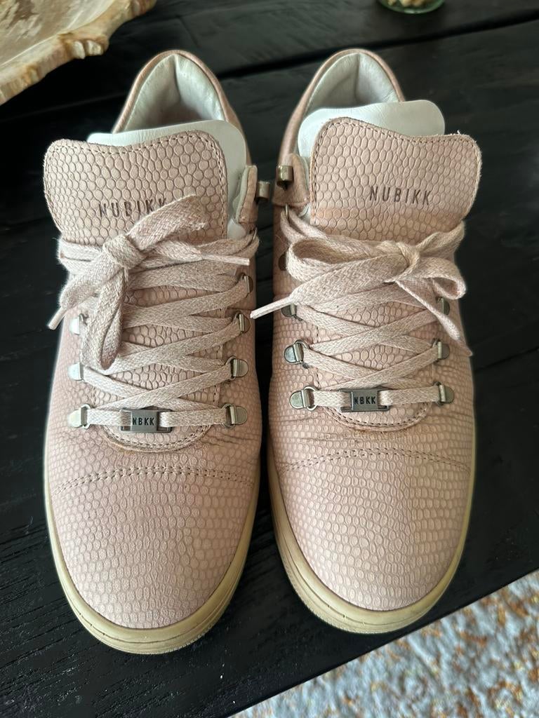 Roze NUBIKK sneakers. mt 39, Kleding | Dames, Schoenen, Ophalen of Verzenden, Roze, Sneakers of Gympen