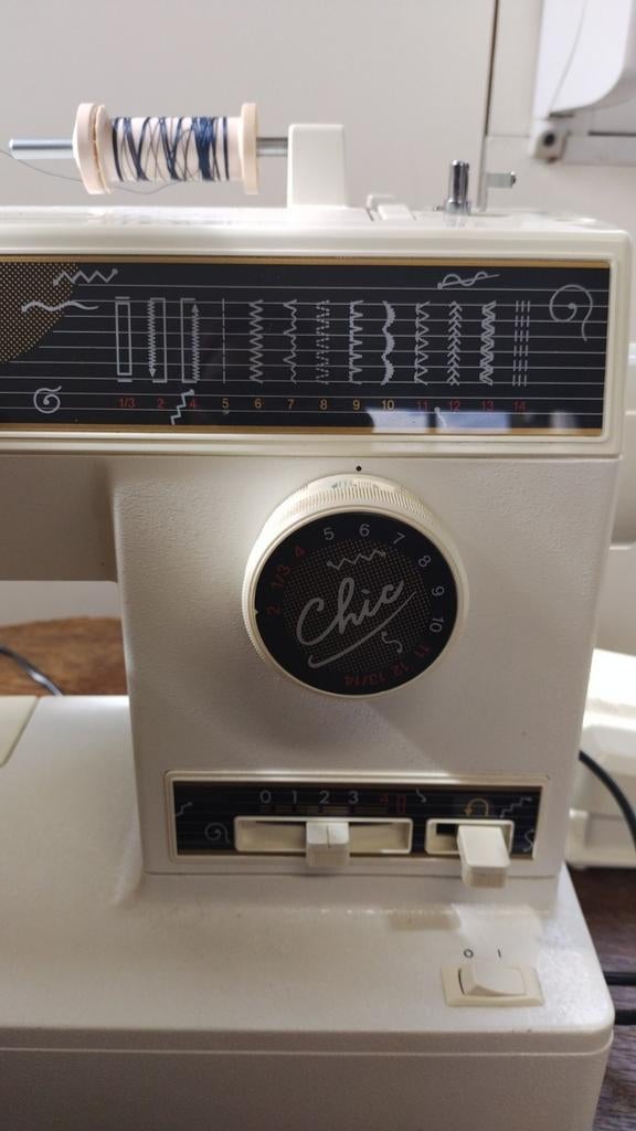 Singer Chic naaimachine, Ophalen of Verzenden