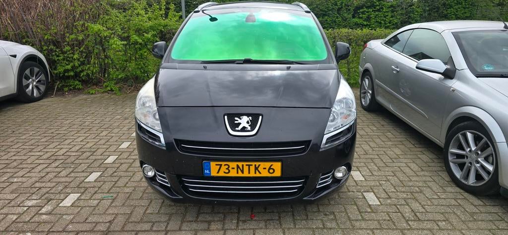 Peugeot 5008 1.6 THP  2010  7 zitplaatsen, Auto's, 7 stoelen, Zwart, Origineel Nederlands, Particulier