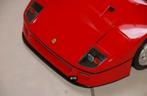 1:8 POCHER Ferrari F40 rosso corsa + vitrine UNIEK MOOI WRH, Hobby en Vrije tijd, Modelauto's | 1:5 tot 1:12, Ophalen, Zo goed als nieuw
