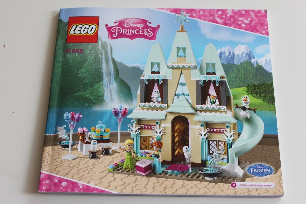 Lego Disney Princess 41068 Kasteelfeest in Arendelle, Ophalen of Verzenden, Zo goed als nieuw, Complete set, Lego