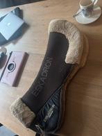 Zadel onderlegger Eskadron full, Dieren en Toebehoren, Paarden en Pony's | Dekens en Dekjes, Ophalen of Verzenden, Zo goed als nieuw