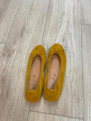 Ballerina Unisa geel 38 beschikbaar voor biedingen