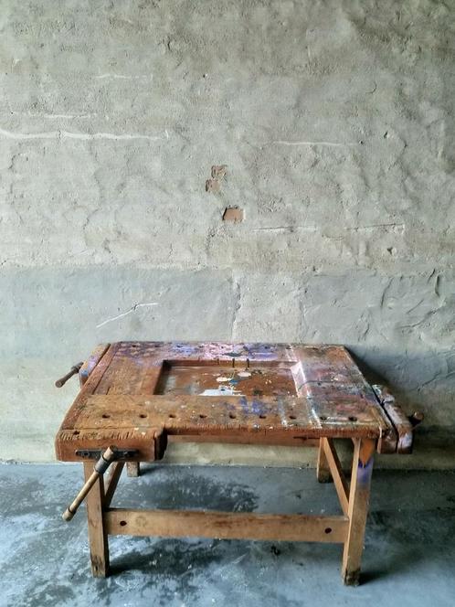Extreem geleefde oude werkbank, timmermanswerkbank, Huis en Inrichting, Tafels | Sidetables, Gebruikt, 75 cm of meer, 100 tot 150 cm