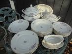 Dinerservies Valeram met rood/paars bloemboeket, Ophalen of Verzenden