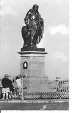 Vlissingen standbeeld van Michiel Adr. zn. de Ruyter., Verzamelen, Ophalen of Verzenden, 1960 tot 1980, Gelopen, Zeeland
