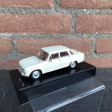 1:43 ALFA ROMEO GIULIA 1600 SUPER …… 10,- beschikbaar voor biedingen