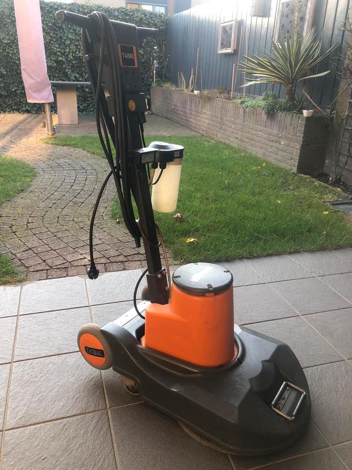 Taski polijst/Schrobmachine, Doe-het-zelf en Verbouw, Reinigingsmachines, Zo goed als nieuw, Ophalen