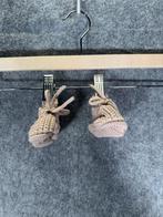 Hand-Knitted Baby Booties – Beige – 0-3M, Verzenden, Nieuw, Jongetje of Meisje, Overige typen