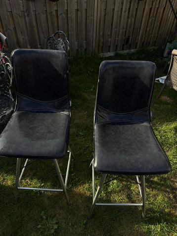 Barkrukken beschikbaar voor biedingen