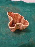 vaas golvend gemerkt vintage, Ophalen of Verzenden, 'T Olde Gre-j, Info@toldegrej.nl, Endepoelstraat 20f Didam