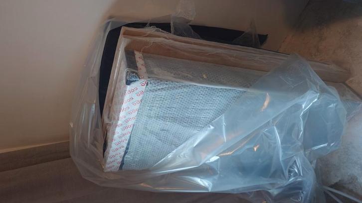 2 x nieuw ongebruikte paneelradiatoren., Doe-het-zelf en Verbouw, Verwarming en Radiatoren, Nieuw, Radiator, 30 tot 80 cm, 60 tot 150 cm