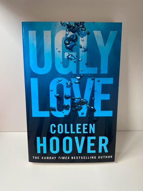 Ugly Love - Colleen Hoover, Boeken, Taal | Engels, Zo goed als nieuw, Fictie, Ophalen of Verzenden