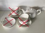 Theepot, schaaltjes ROYAL BOCH, bordje van ROYAL STAFFORD, Huis en Inrichting, Keuken | Servies, Ophalen of Verzenden, Zo goed als nieuw