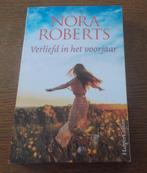 Verliefd in het voorjaar (2 romans in 1 bundel /Nora Roberts, Ophalen of Verzenden, Zo goed als nieuw, Nora Roberts