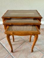 Vintage Luikse Nesttafeltjes met Webbing Blad, Ophalen, Minder dan 45 cm, Minder dan 55 cm, Zo goed als nieuw