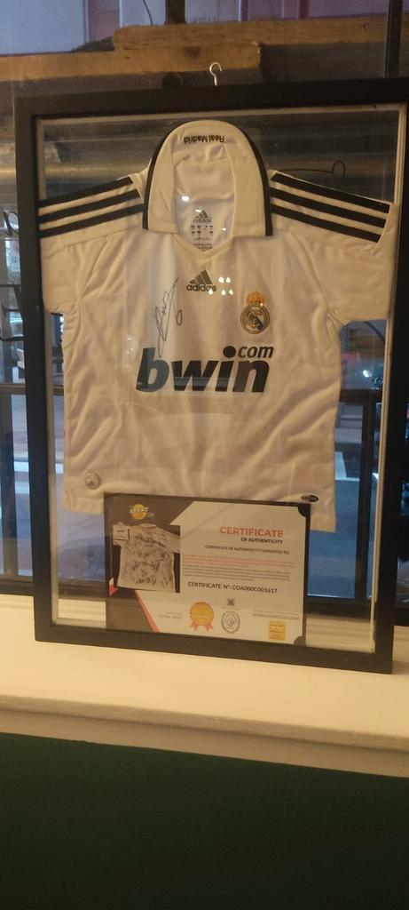 Authentiek Real Madrid  2008-09, Gesign. & Gecertif., Verzamelen, Sportartikelen en Voetbal, Zo goed als nieuw, Shirt, Buitenlandse clubs