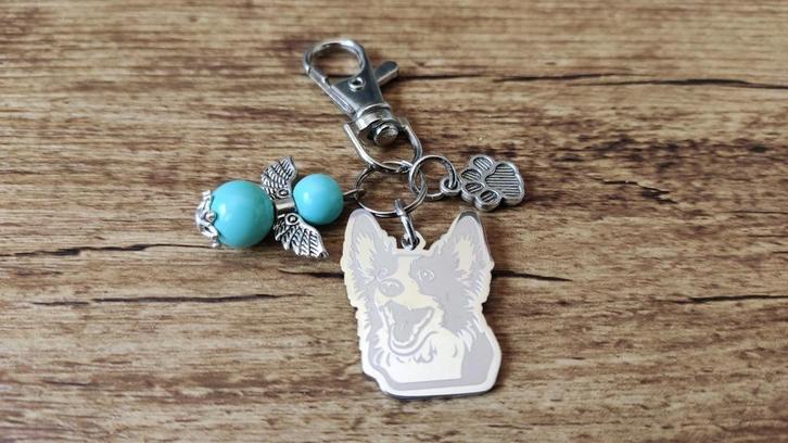 Sleutelhanger Welsh corgi pembroke RVS met beschermengeltje, Dieren en Toebehoren, Honden-accessoires, Nieuw, Verzenden