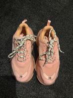 Balenciaga Triple S, Ophalen of Verzenden, Zo goed als nieuw, Roze, Sneakers of Gympen