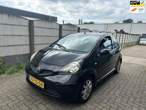 Toyota Aygo 1.0-12V 3 DRS AIRCO/ LEUKE BEGINNERS AUTO!, Auto's, Toyota, Bedrijf, Te koop, Aygo, ABS, Airbags, Airconditioning