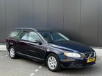 Volvo V70 2.5T Kinetic AUTOMAAT LEDER/CRUISE/AIRCO/ISOFIX |, Zwart, 1573 kg, Blauw, 2521 cc