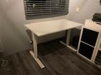 Ikea Skarsta Zit Sta Bureau - Verstelbaar!, Huis en Inrichting, Bureaus, Ophalen, In hoogte verstelbaar, Zo goed als nieuw, Stabureau