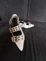 Mooie stoere sandalen nieuw! Creme wit! Mt 37, Ophalen of Verzenden, Nieuw, Wit, Sandalen of Muiltjes