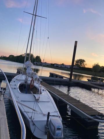 Soling - aangepast als daysailer beschikbaar voor biedingen