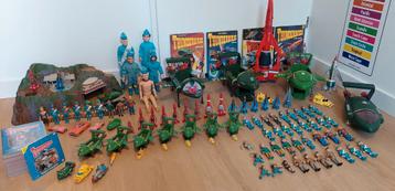 Thunderbirds (alles is los of in set te koop) beschikbaar voor biedingen