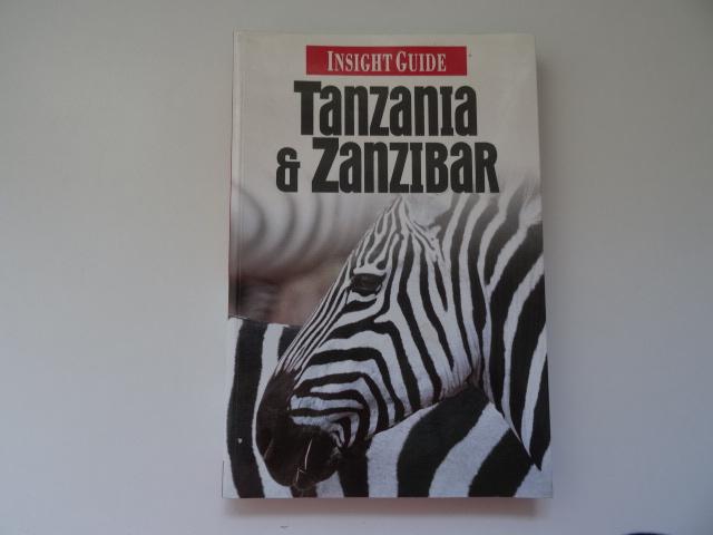 insight guide reisgids Tanzania en Zanzibar/ nederlandstalig, Overige merken, Europa, Ophalen of Verzenden, Zo goed als nieuw