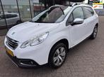 Peugeot 2008 1.2 PureTech Allure / Pano'dak / Navi / PDC / A, Gebruikt, Euro 6, 1270 kg, Wit