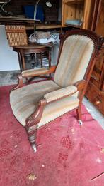 Antieke fauteuil, Antiek en Kunst, Antiek | Meubels | Stoelen en Banken, Ophalen