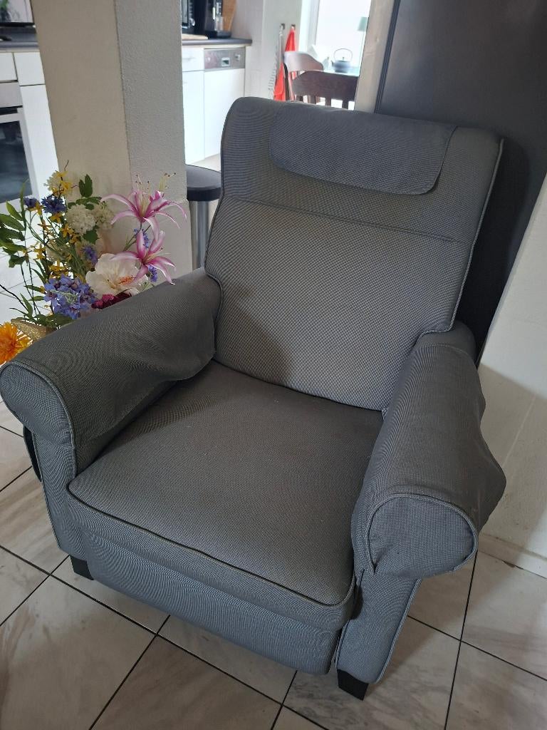Stoel relaxfauteuil lichtgrijs x 2, Ophalen, Gebruikt, 75 tot 100 cm, Relaxfateuil