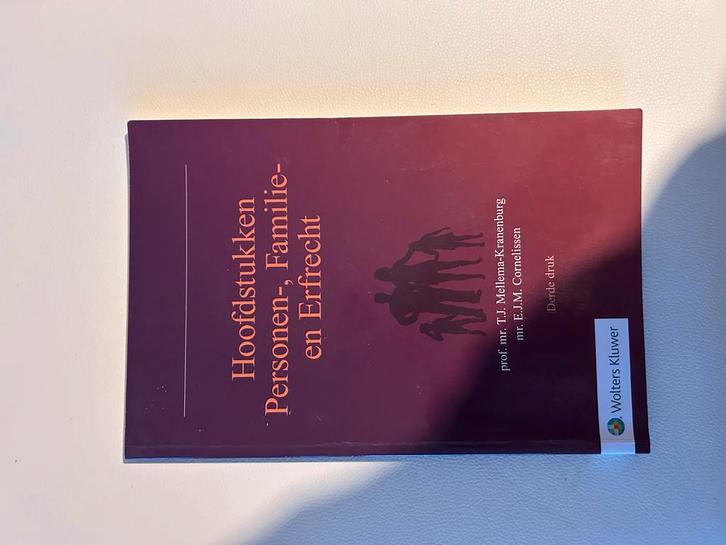 Hoofdstukken personen-, familie- en erfrecht, Boeken, Wetenschap, Zo goed als nieuw, Sociale wetenschap, Ophalen of Verzenden
