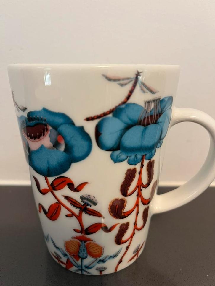 Prachtige Iittala Korento beker, 0,4L- ZGAN, Huis en Inrichting, Keuken | Servies, Zo goed als nieuw, Kop(pen) en/of Schotel(s)