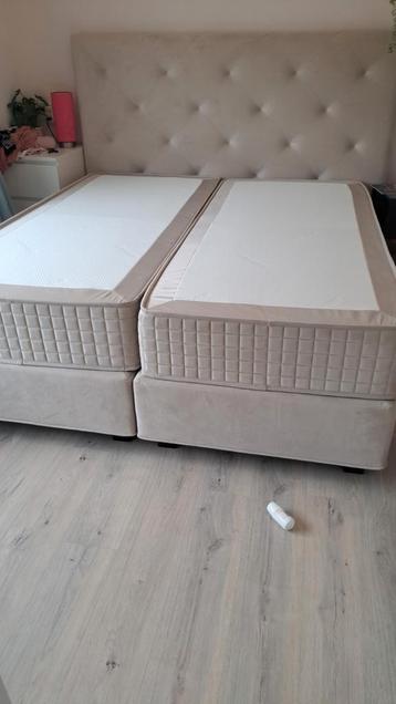 Luxe Matrassen & Topper Set 180x200 NIEUW EN NIET BESLAPEN.  beschikbaar voor biedingen